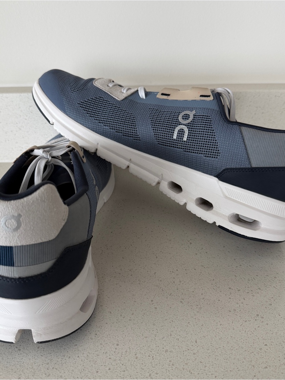 Men's ON CloudDrift Athletic Running Shoes Blue/White Size 12.5 - Picture 4 of 4